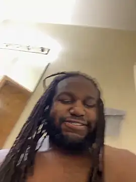 Snapshot of saddlewalker35 chatting on January 13, 3:01 am saddlewalker35 online show from January 13, 3:01 am