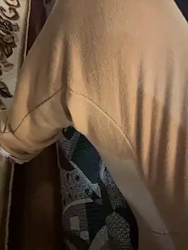 Snapshot of saddlewalker35 chatting on February 6, 12:54 am saddlewalker35 online show from February 6, 12:54 am