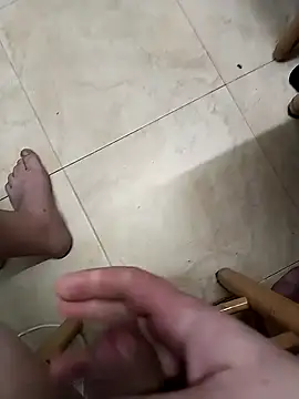 lobito1997 online show from January 25, 3:30 am