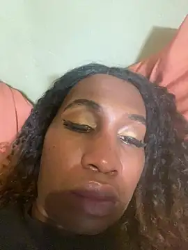 Moorella1 online show from March 10, 1:50 pm