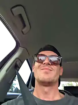 Snapshot of TheSouthernKing chatting on October 11, 10:08 am TheSouthernKing online show from October 11, 10:08 am