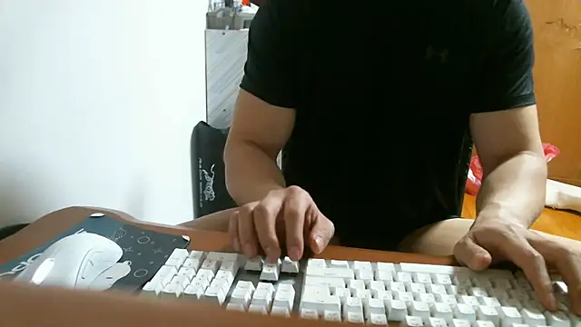 Stellan 0412 online show from April 10, 4:58 pm