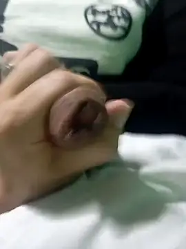 hotie7tvn online show from November 2, 4:44 pm