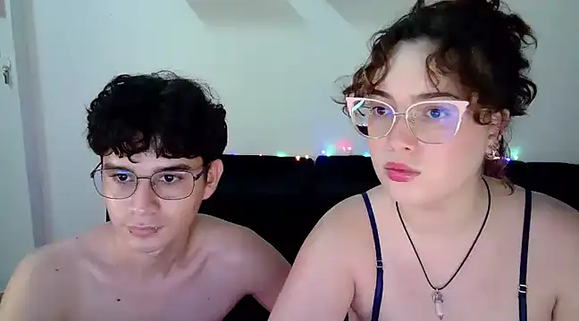 AndrewAnndCherry online show from December 7, 12:20 am