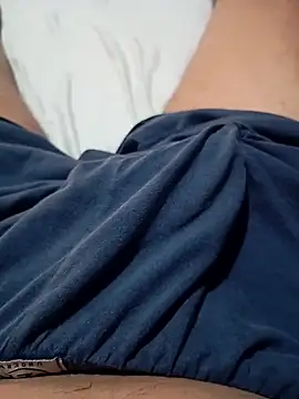 chesaremald1 online show from February 6, 1:41 pm