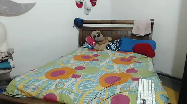 hot toy boy  online show from January 10, 4:54 am