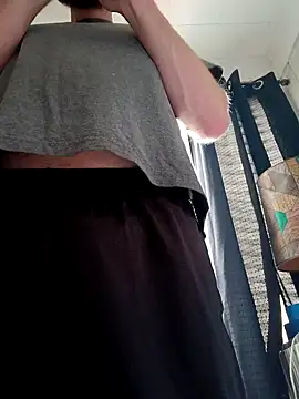 Snapshot of otterlover123 chatting on February 5, 3:09 pm otterlover123 online show from February 5, 3:09 pm