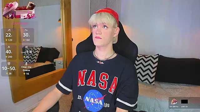 VladHellsing4 online show from February 23, 2:08 pm