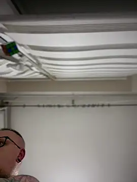 PierreNaked89 online show from April 23, 8:00 pm