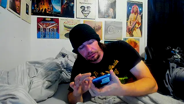 cloudyystar666 online show from December 5, 2:46 pm