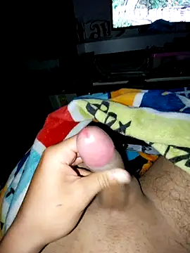 slawlargo01 online show from April 12, 8:49 am