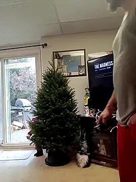 whyteguy410 online show from December 9, 7:35 pm