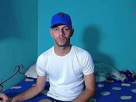 dirty boy horny online show from March 2, 10:17 pm