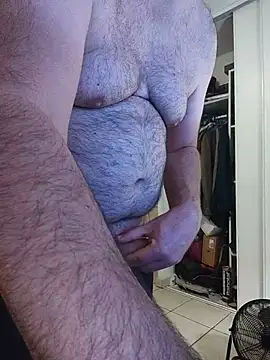 veryverybigdick45 online show from June 23, 1:26 pm