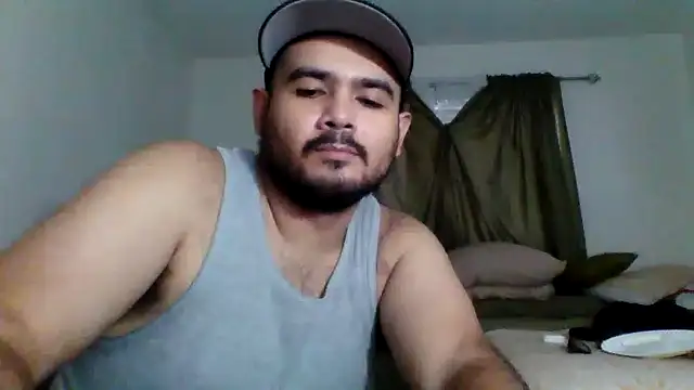 Snapshot of JooveyRose chatting on October 20, 11:41 pm JooveyRose online show from October 20, 11:41 pm