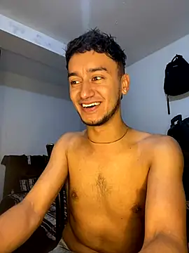 Kevin Torres online show from December 3, 9:34 pm