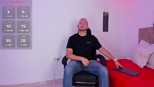 Damon Bakert online show from November 3, 1:13 pm