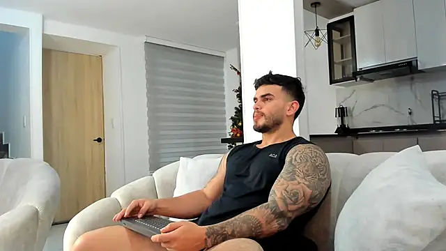 Ricardogo19 online show from November 29, 10:01 pm