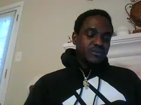 Snapshot of Hugedick0071 chatting on January 9, 10:20 pm Hugedick0071 online show from January 9, 10:20 pm