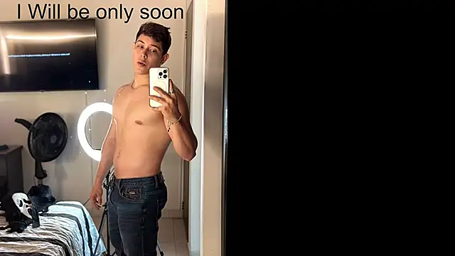 Alan hadid1 online show from October 31, 2:09 pm