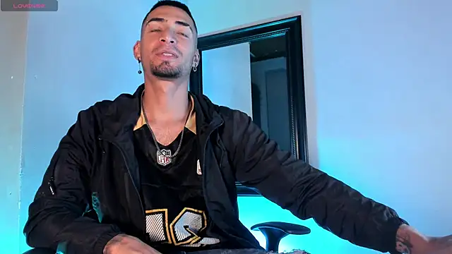 DrakeNeumann online show from January 10, 3:55 am