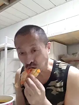 quequwushan online show from December 20, 11:05 pm