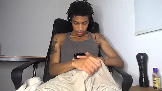 Skinnyblackman online show from June 1, 4:57 am