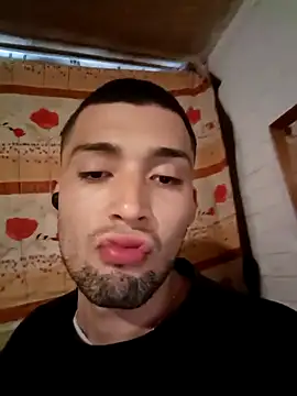 Suggarwhite18CM online show from December 16, 8:05 pm