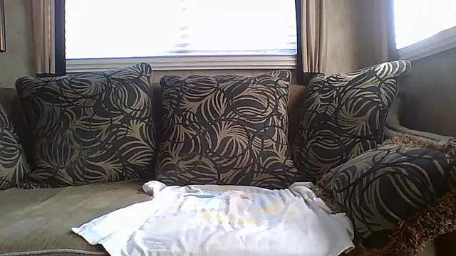 Luvstrokingoncam online show from July 10, 2:42 pm