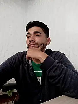 Snapshot of Dante_Damare chatting on March 2, 10:23 pm Dante Damare online show from March 2, 10:23 pm