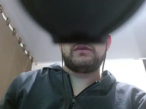 camiloking1720 online show from February 14, 8:26 pm