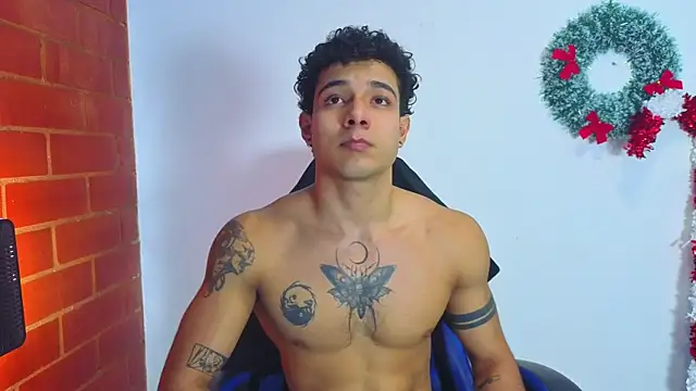 Demitryo online show from December 23, 4:21 am