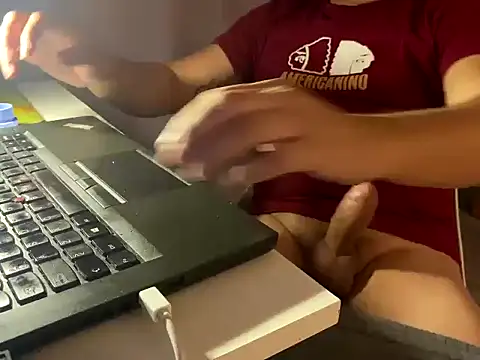 tomazu11 online show from April 20, 3:42 am