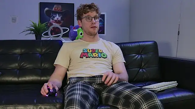 BlueEyedTallGuy94 online show from October 25, 9:49 pm