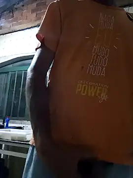 Snapshot of nevessartori chatting on January 13, 2:28 am nevessartori online show from January 13, 2:28 am