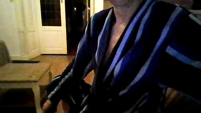 sjorgiogeorge online show from April 21, 10:49 pm