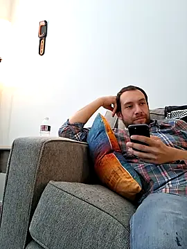 SmokingSloth online show from February 24, 2:29 pm