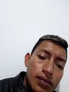 neru76 online show from December 12, 1:53 am