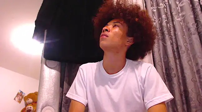 JossCollinss online show from December 20, 11:26 pm