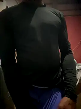 Mucilongostozinho online show from September 15, 1:19 am