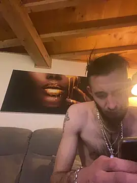 Bigkisslove online show from March 28, 3:07 am