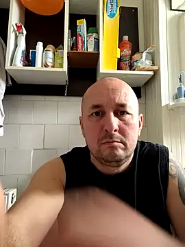 intx800 online show from March 10, 1:32 pm