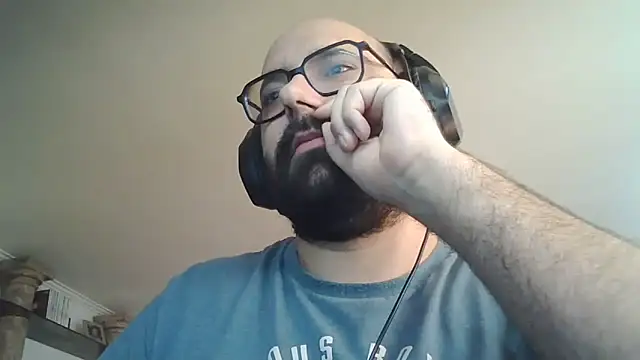 manokiitoo online show from March 27, 10:05 am