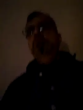 axecoman60 online show from January 3, 7:50 pm