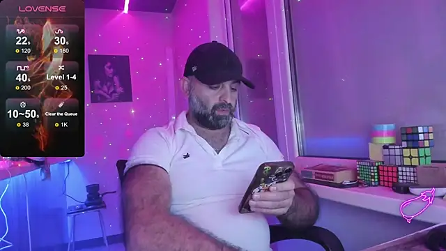 MAGABEAR077 online show from October 29, 8:45 pm