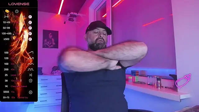 MAGABEAR077 online show from July 14, 4:57 pm