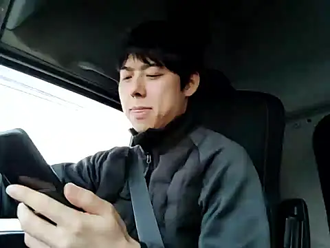 whitebriefboy online show from March 7, 9:23 pm