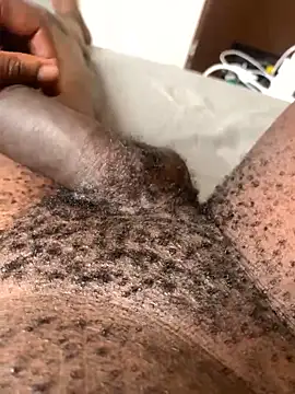 LukeBanson7 online show from January 21, 8:00 am