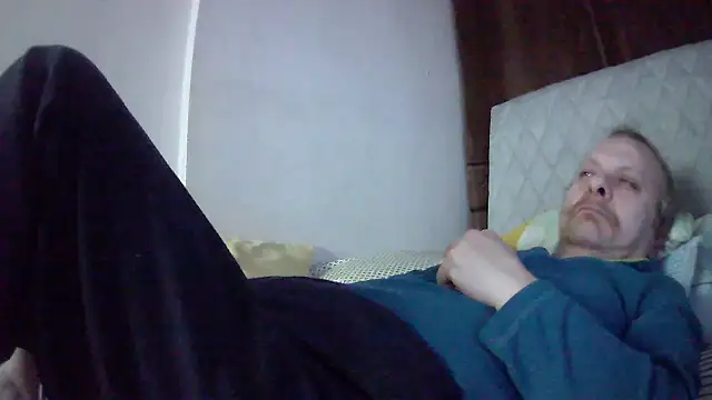 amylrmm1903 online show from February 10, 7:40 pm