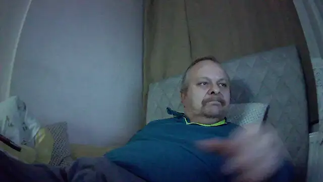 amylrmm1903 online show from November 30, 1:57 pm